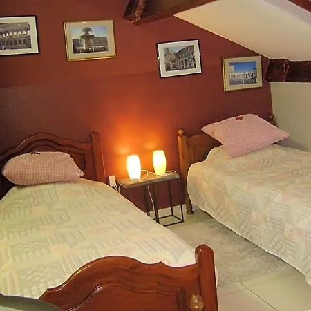 Le Castillon 3* Trivieres