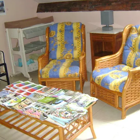 Le Castillon Bed & Breakfast