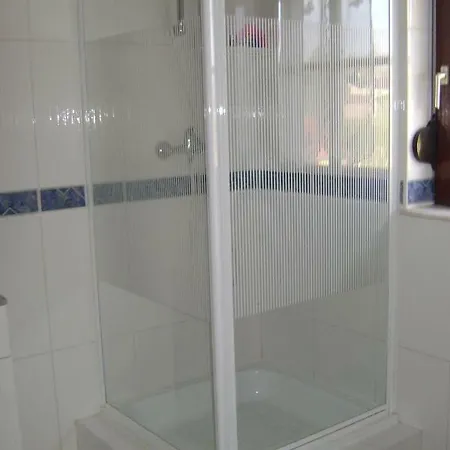 Le Castillon Bed and breakfast 3*