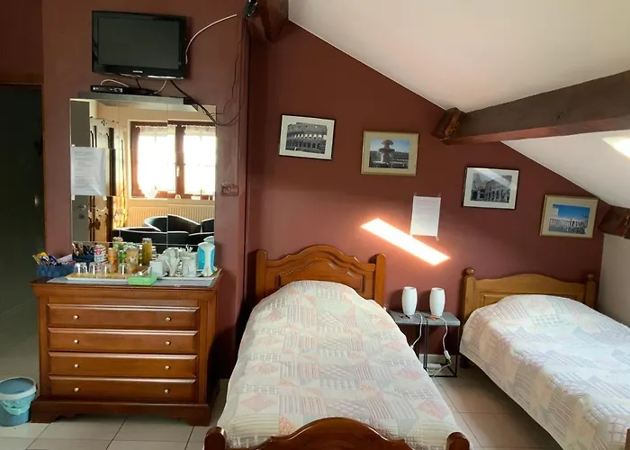 Le Castillon 3* Trivieres