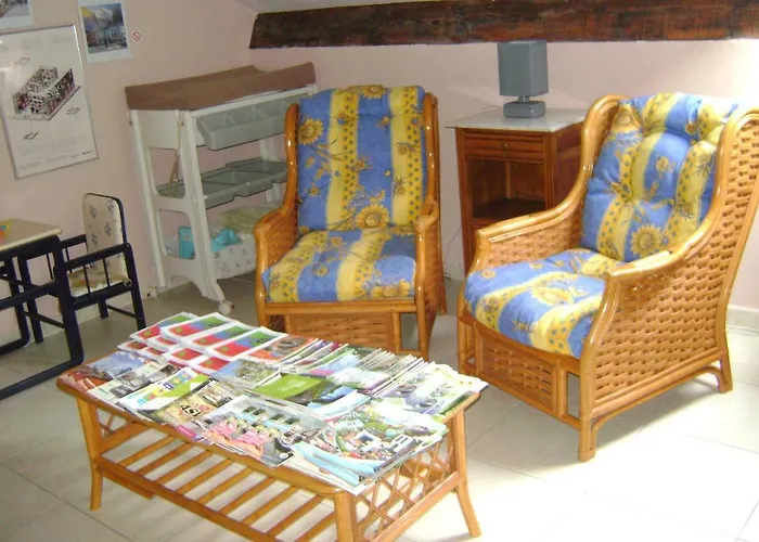 Le Castillon Bed & Breakfast